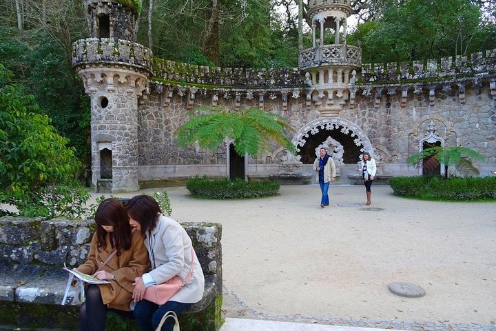 Private Tour: The Mystical, Magical, Medieval Town of Sintra with tickets and lunch - Image 2
