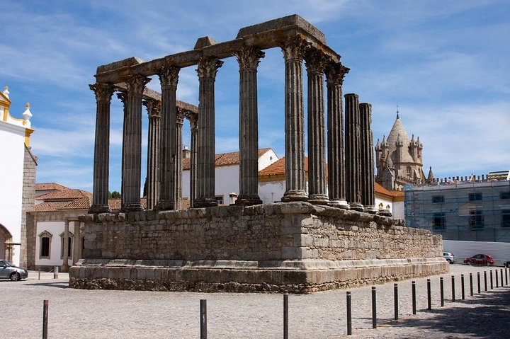 Private Tour to Arraiolos and Évora - UNESCO World Heritage City - Image 1