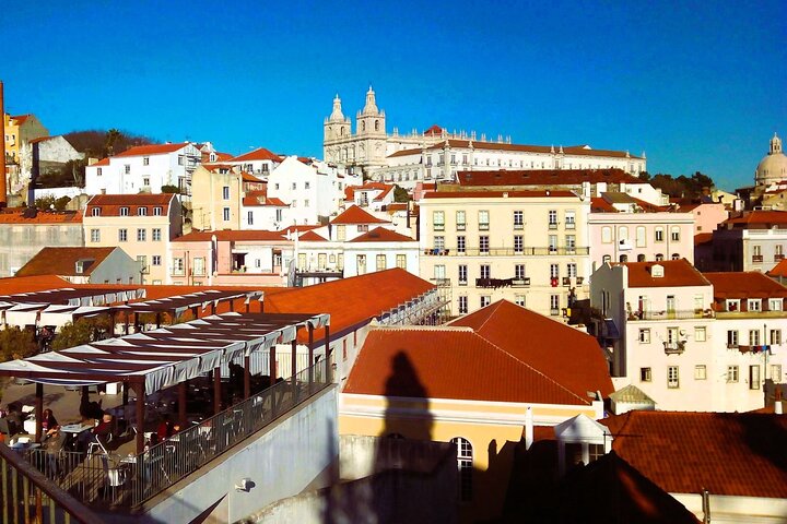 Private Tour to Belém, Viewpoints and Typical Neighborhoods of Lisbon - Image 4