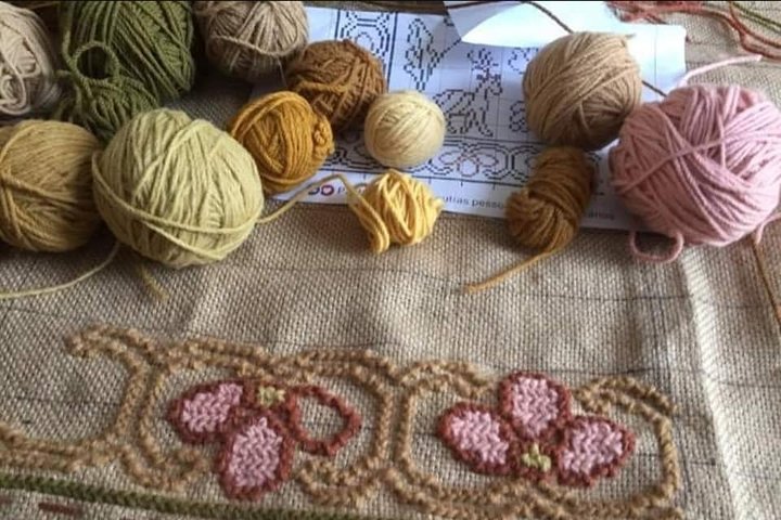 Private Tour to Evora and Arraiolos Learn to Embroider your own Rug from Lisbon - Image 1