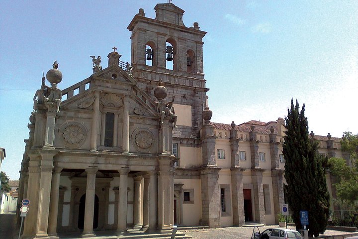 Private Tour to Evora and Monsaraz from Lisbon - Image 3