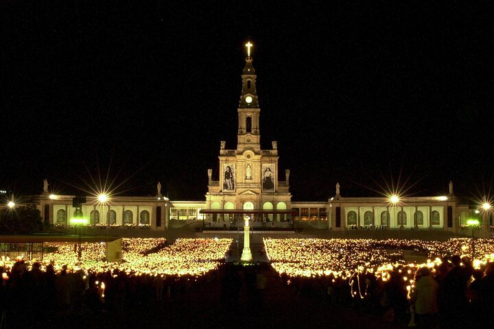 Private tour to Fatima from Lisbon Half Day  - Image 3