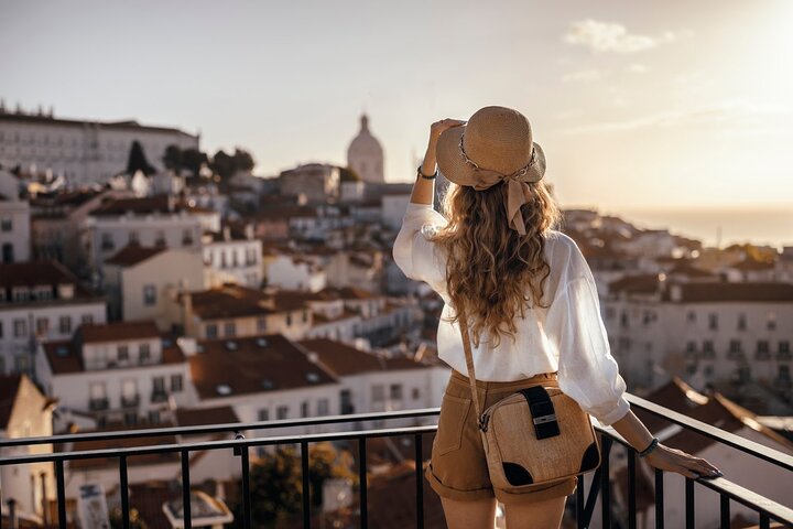 Private Tour to Lisbon - Image 4