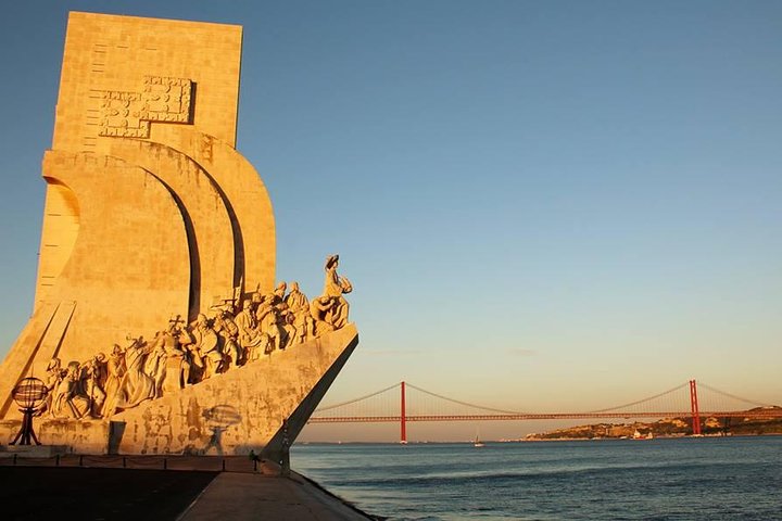 Private tour to Lisbon and Fatima fullday - Image 3