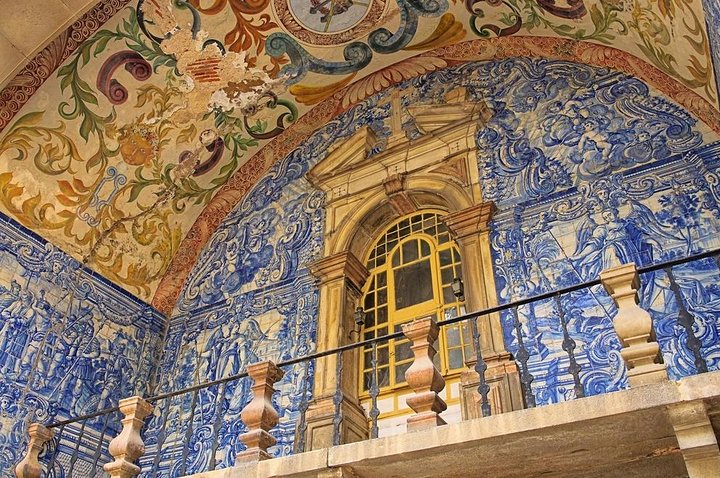 Private Tour to Óbidos - Image 1