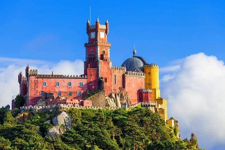 Private Tour to Sintra and Cascais Full Day - Image 1