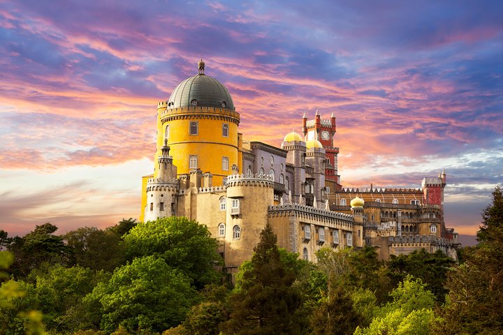 Private tour to Sintra and Lisbon City Full Day - Image 2