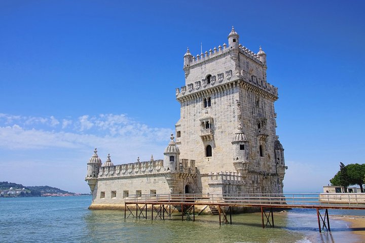 Private tour to Sintra and Lisbon City Full Day - Image 1