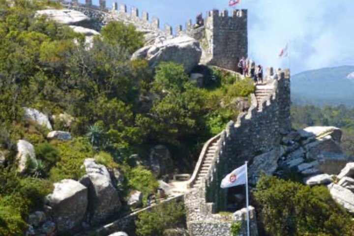 Private tour to Sintra half day 4/5 hours - Image 4