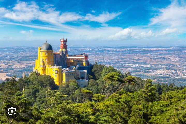 Private tour to Sintra half day 4/5 hours - Image 1