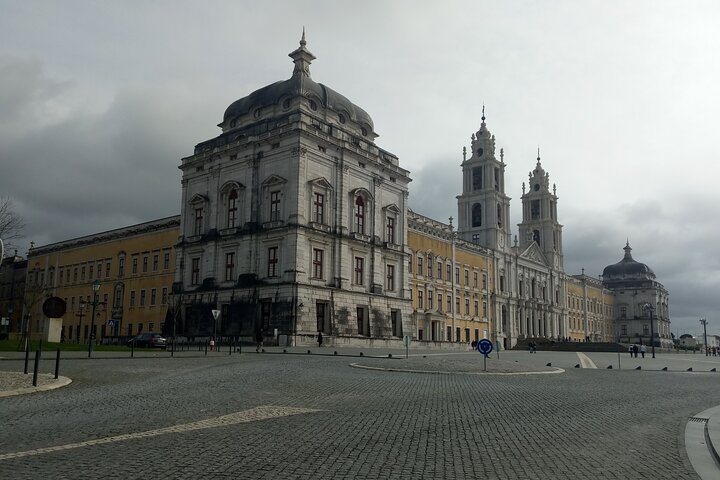 Queluz , Mafra , Sobreiro OR Ericeira - Image 1