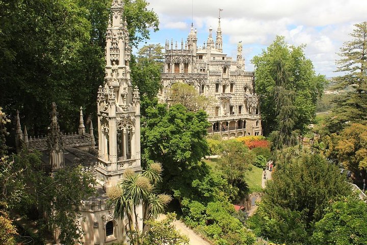 Quinta da Regaleira and Cabo da Roca Half Day Private Tour - Image 1