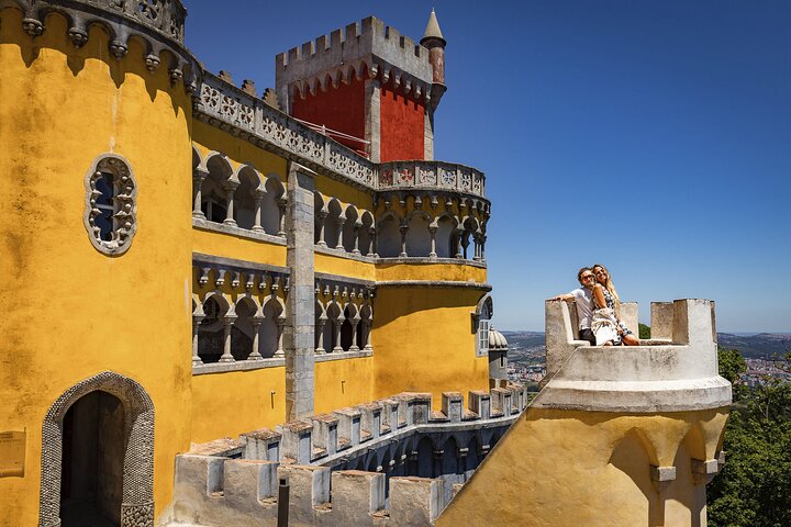 Romantic Sintra, Cabo da Roca and Charming Cascais full day Private Tour - Image 1
