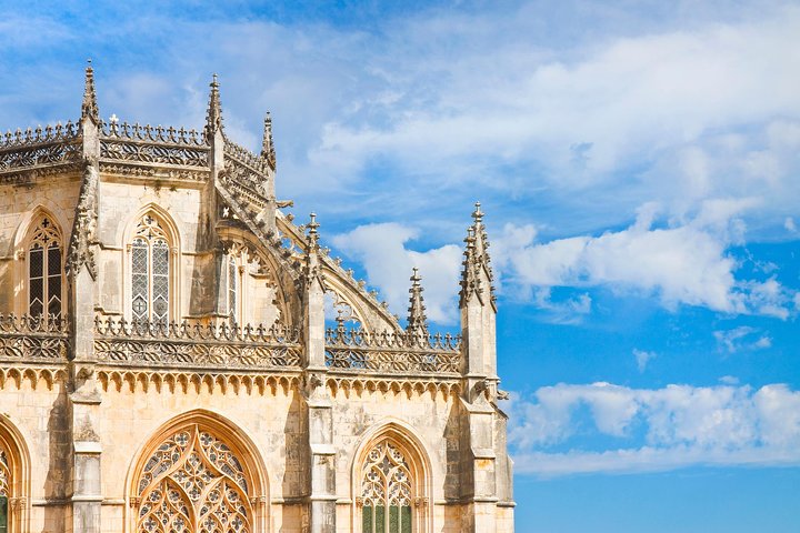 Safe Private Tour - Portugal's Best Fátima, Batalha, Nazaré & Óbidos - Image 4