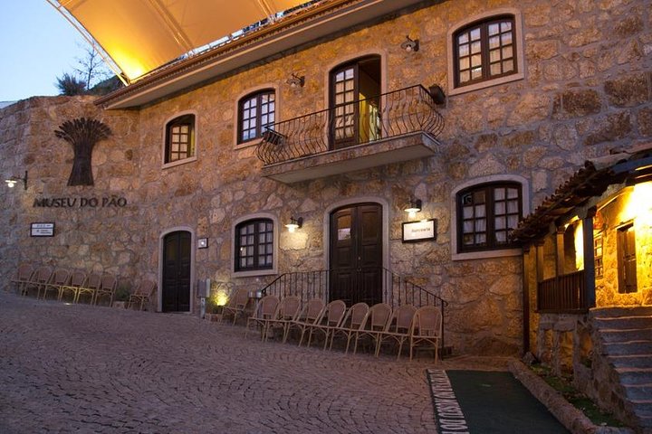 Seia / Manteigas / Serra da Estrela private tour - Image 3