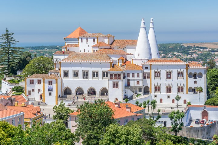 Sintra and Cascais Premium Tour - Image 3