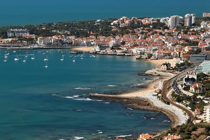 Sintra and Cascais Private Tour - Image 3