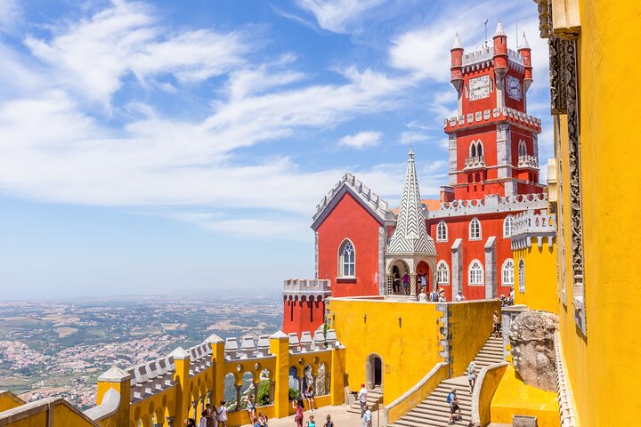 Sintra, Cape Roca, Cascais & Estoril Full Day Private Tour - Image 2