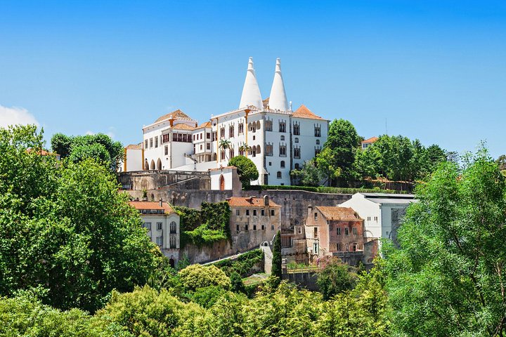 Sintra, Cascais and Estoril Private Tour from Lisbon - Image 4