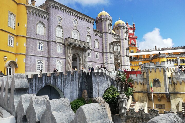 Sintra, Cascais & Cabo da Roca - Private Van Tour - Image 2