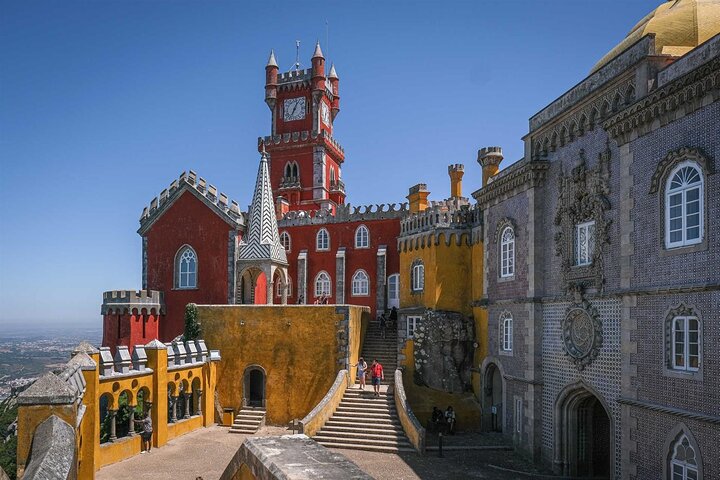 Sintra, Cascais & Cabo da Roca - Private Van Tour - Image 4