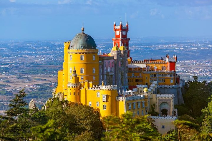 Sintra & Cascais experience tailored private tour (half day) - Image 1