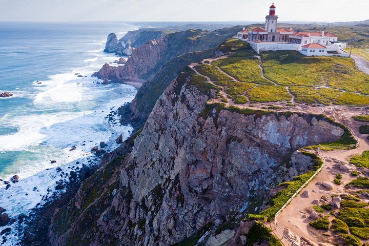 Sintra & Cascais Full-Day Private Tour - Image 4