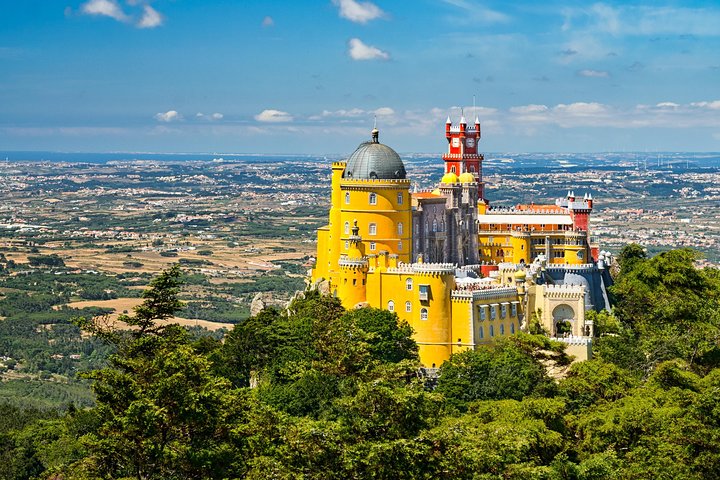 Sintra & Cascais Private Tour - Image 1