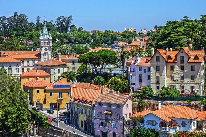Sintra express Half day with Pena Palace - Image 1