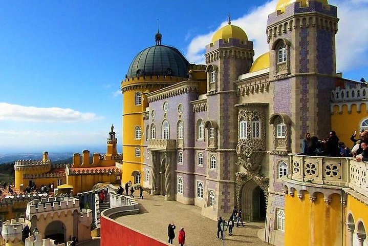 Sintra Historical Heritage & Cascais Village Private Deluxe Tour - Image 4