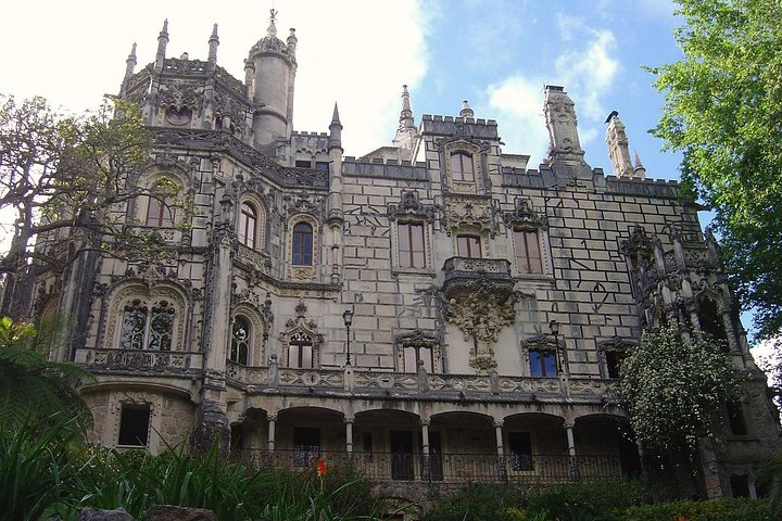 Small group tour to Sintra, Pena Palace, pass by Regaleira, Cabo Roca, Cascais - Image 2