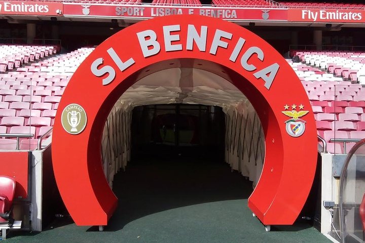 Stadium of Benfica Experience and Museum Visiting - Image 1