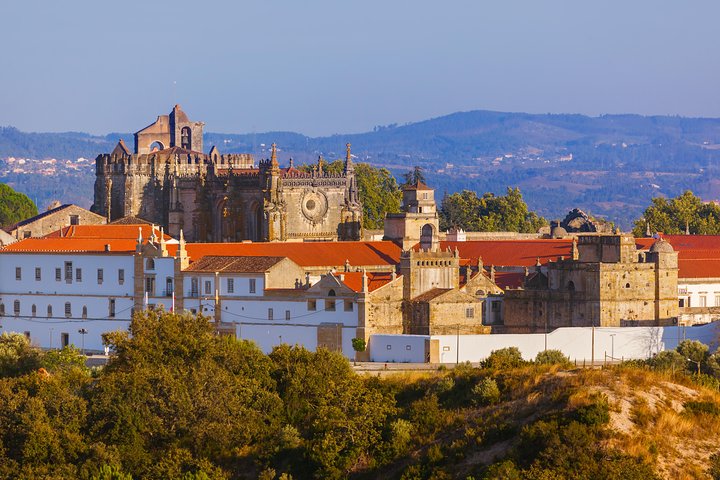 Templar Knights: Tomar and Almourol Castles Full Day Private Tour - Image 4