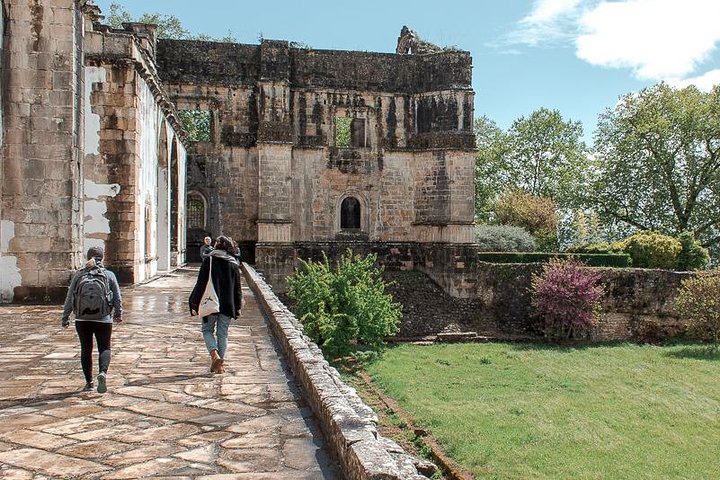 Templar River: Tomar and Almourol Private Tour - Image 3