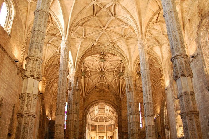 Tour LISBON (full day) - Image 3