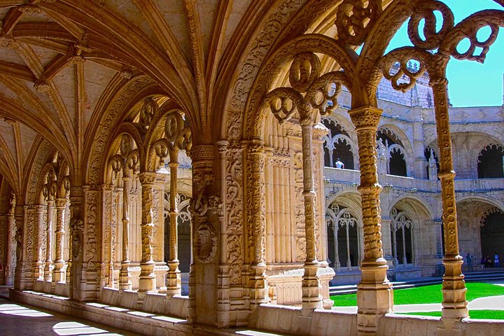 Tour Portugal 12 days - Image 3