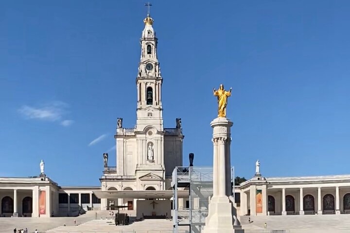 Tour to Fatima and Little Shepherds's Village from Lisbon - Image 1