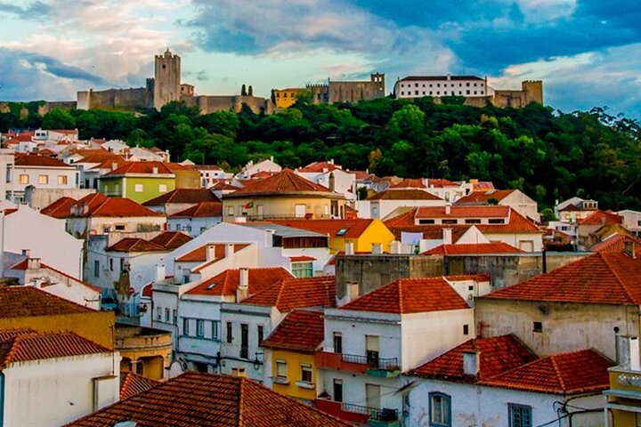 Tour Vila de Palmela - half day - Image 2