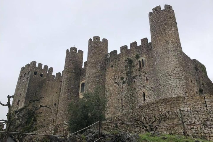 Transfer from Lisbon to Oporto with visits on the way - Image 1