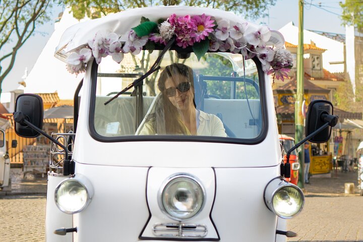 Tuk tuk in Belém - Image 2