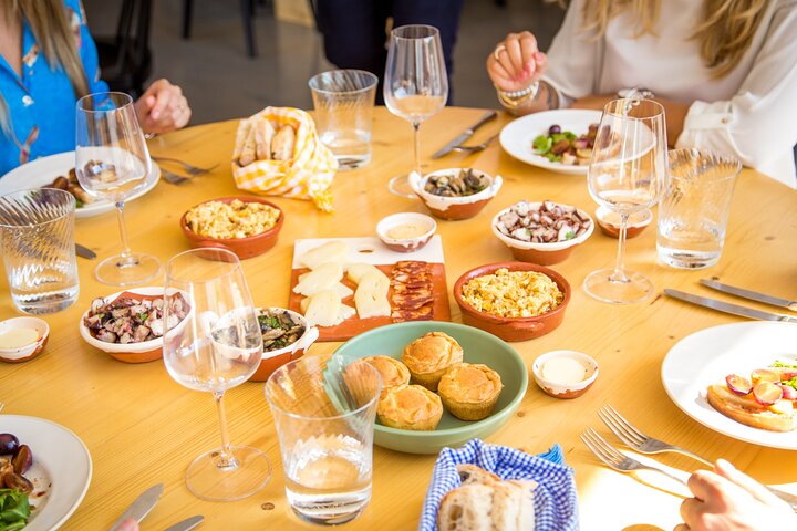 Winery Tour with 4 Wine Tasting included in Adega da Vidigueira - Image 2