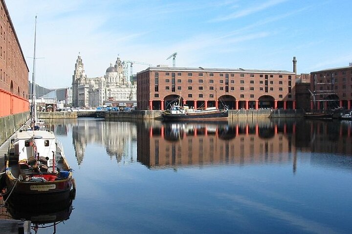Liverpool Private City Tour & Chester City - Image 1