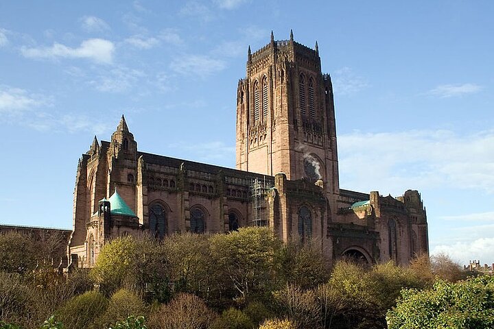Liverpool Private City Tour & Chester City - Image 4