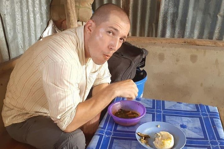 Lomé city tour - Image 3