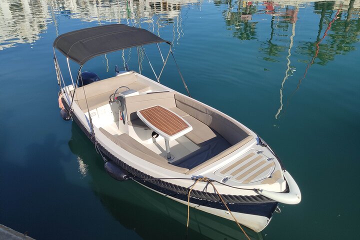 Boat rental in Malaga - Image 5