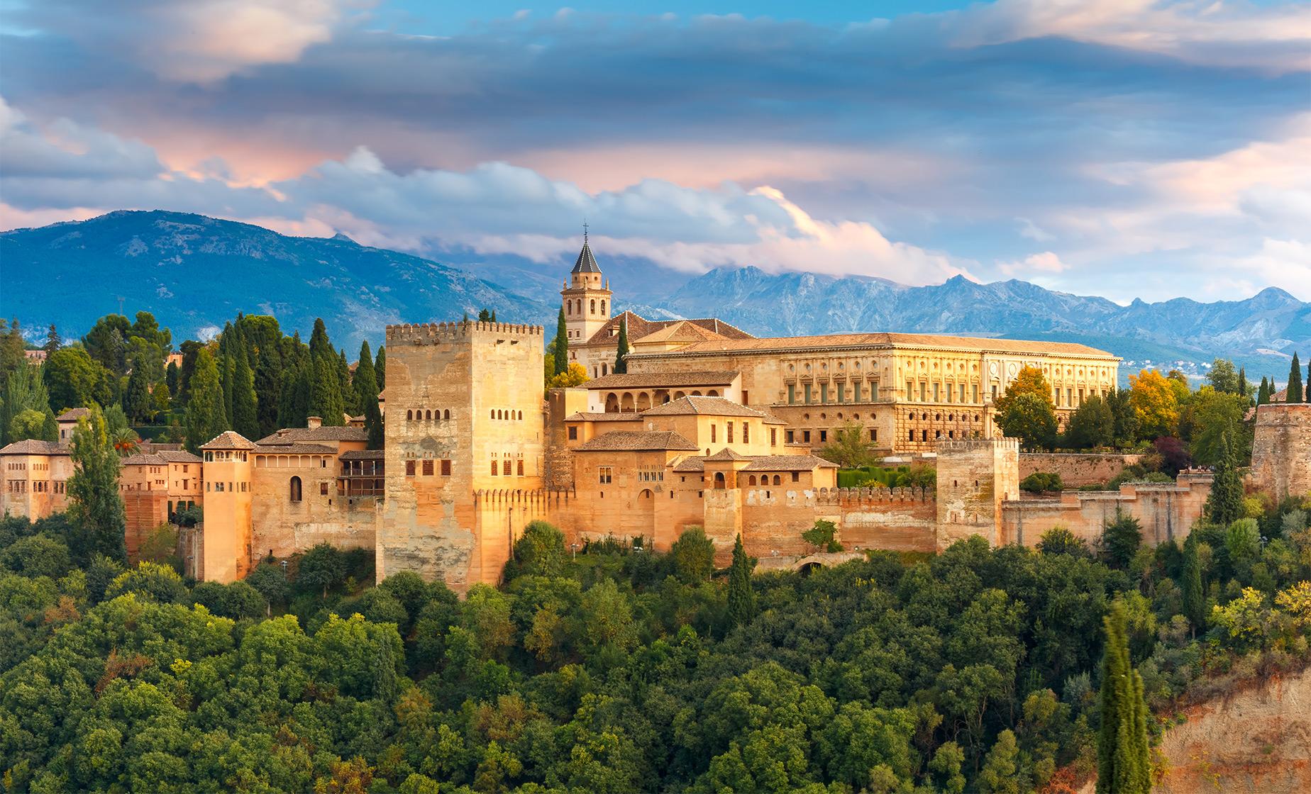 Granada and Alhambra Tour - Image 1
