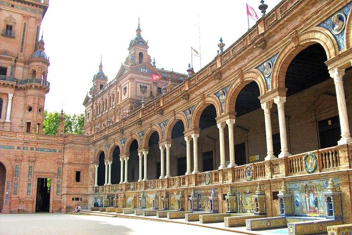 Private 12-Hour Tour to Sevilla from Malaga with Hotel pick up - Image 5