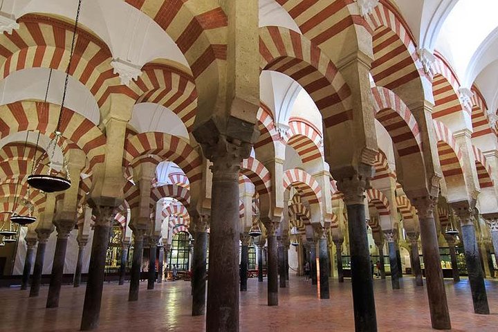 Private tours from Malaga to Cordoba and the Mezquita for up to 8 persons - Image 3