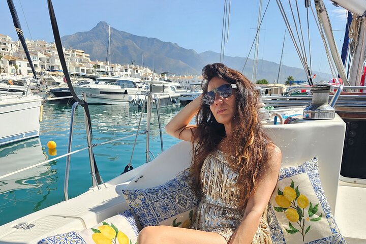 Sailing experience with dolphin watching in Marbella - Image 3