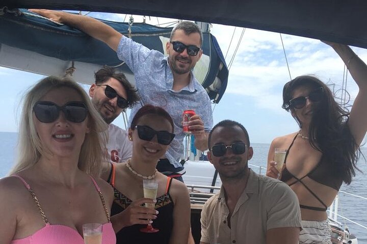 Sailing experience with dolphin watching in Marbella - Image 5